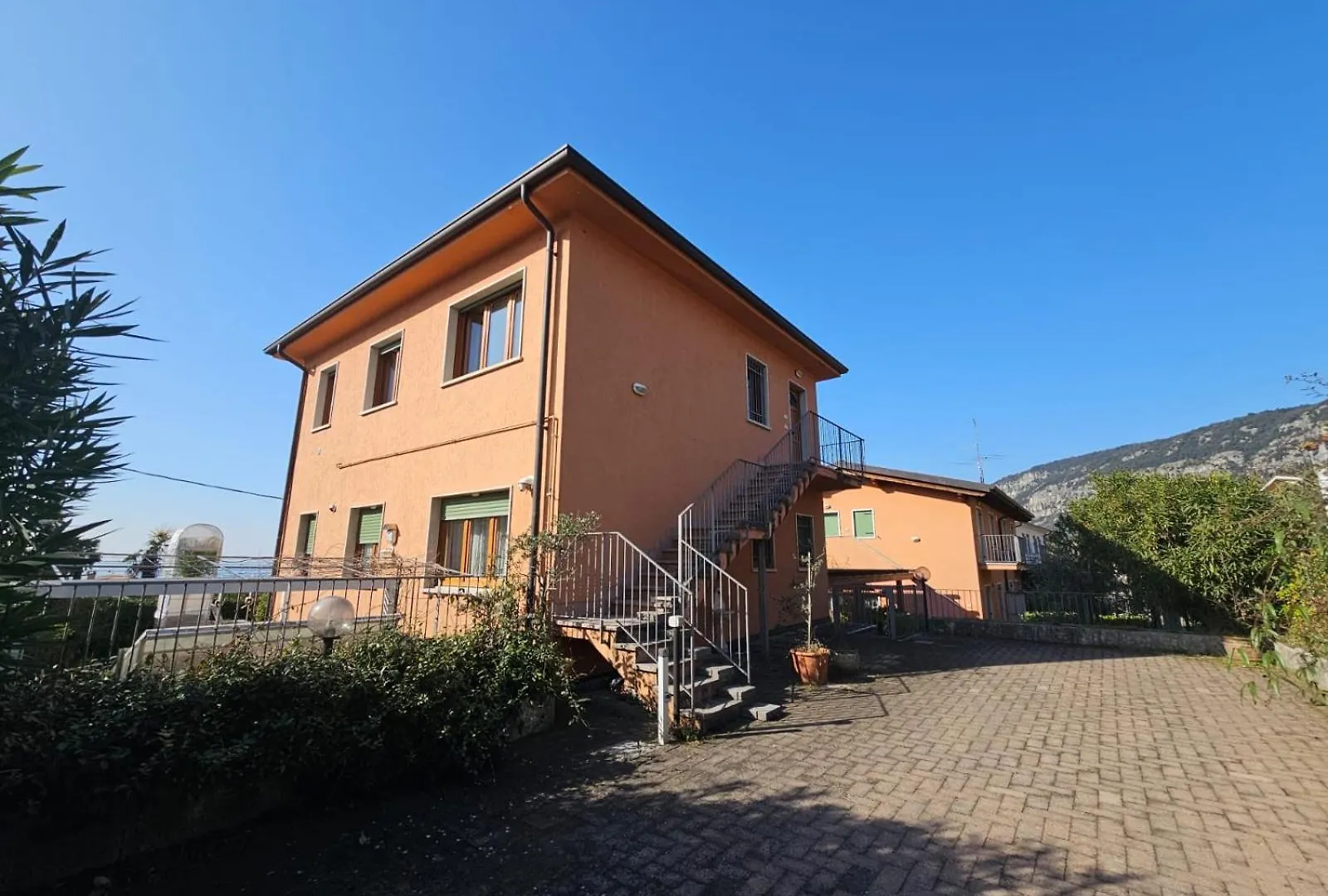 Terrazza Di Garda - Regarda Travel Apartment 0*, Garda (Verona)